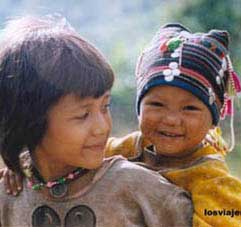 fig. 5 smiling children from the Akha1 tribe